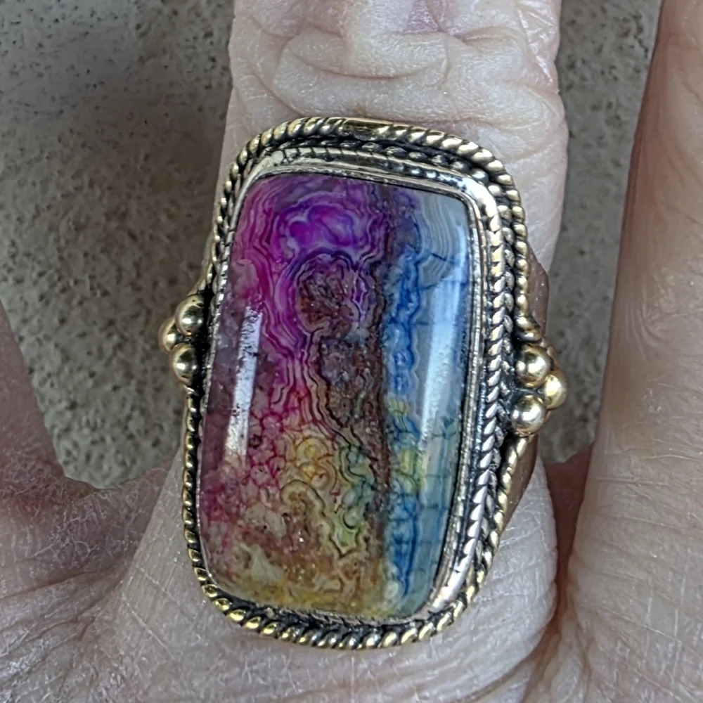 Crazy Lace Gemstone Ring in 925 Sterling Silver w/ Gold Vermeil Accents (7)
